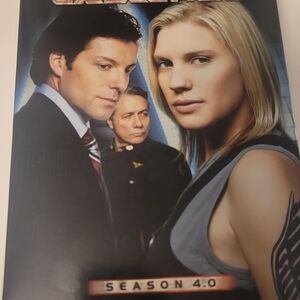 Battlestar Galactica Season 4 DVD Cover